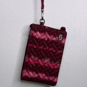 Lug Peekaboo Cosmetic Travel Pouch Wristlet‎ Burgundy Pink Tie Dye Quilted